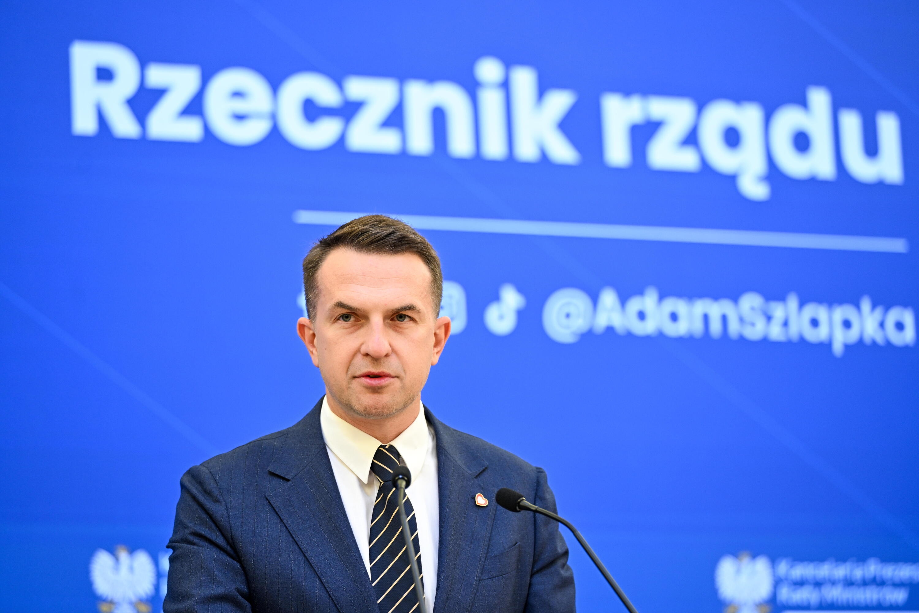 Duda ułaskawił Bąkiewicza. "Haniebne"