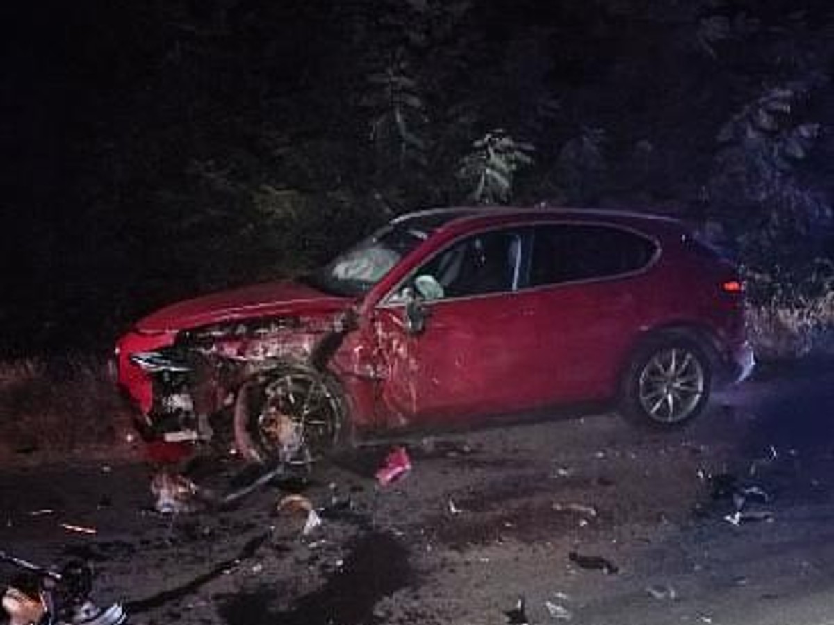 Sudar kod Priboja: dva automobila u provaliji, vozač pijan