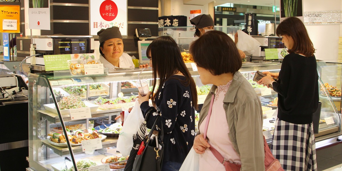 Japonia od 41 lat nie mierzyła się z tak szybkim wzrostem cen, jak teraz.