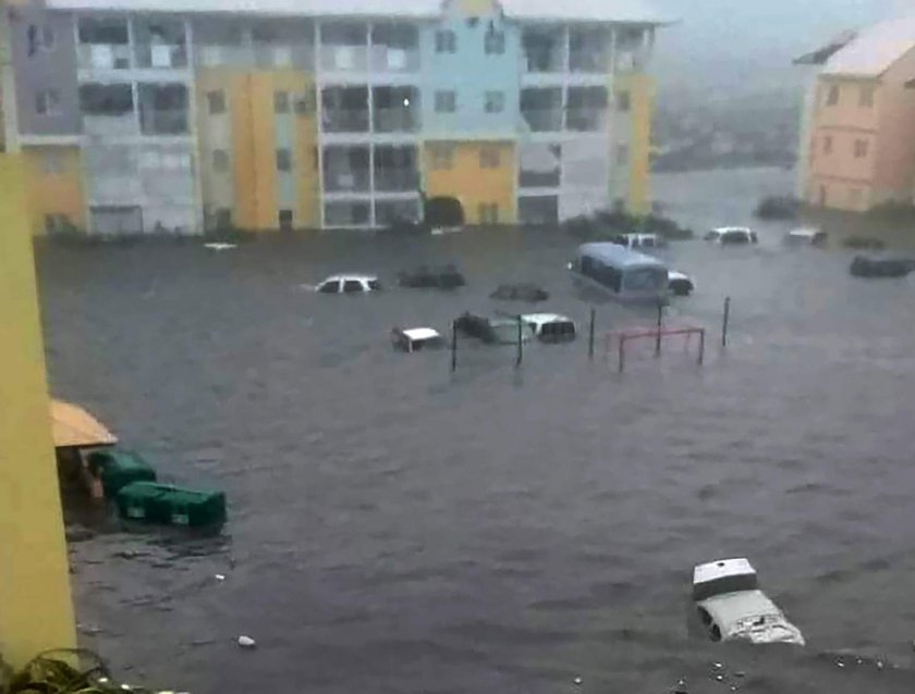 Huragan Irma sieje spustoszenie na terytoriach francuskich w archipelagu Małych Antyli