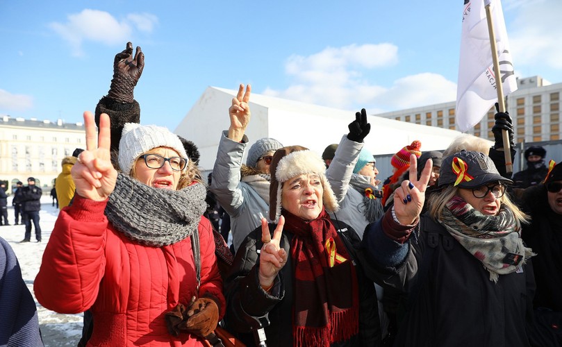 Protest na placu Piłsudskiego