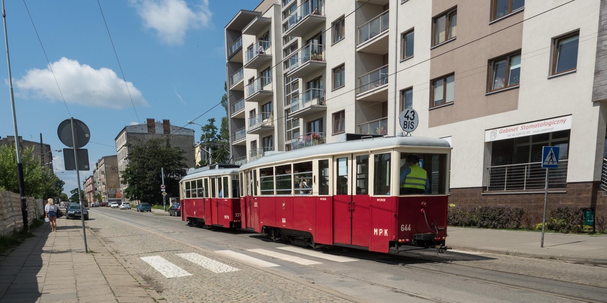 Tramwaj zabytek kursuje z wycieczką z Łodzi do Konstantynowa Łódzkiego