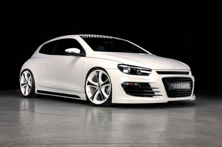 Samochód to pokaz możliwości na targi tuningowe w Essen