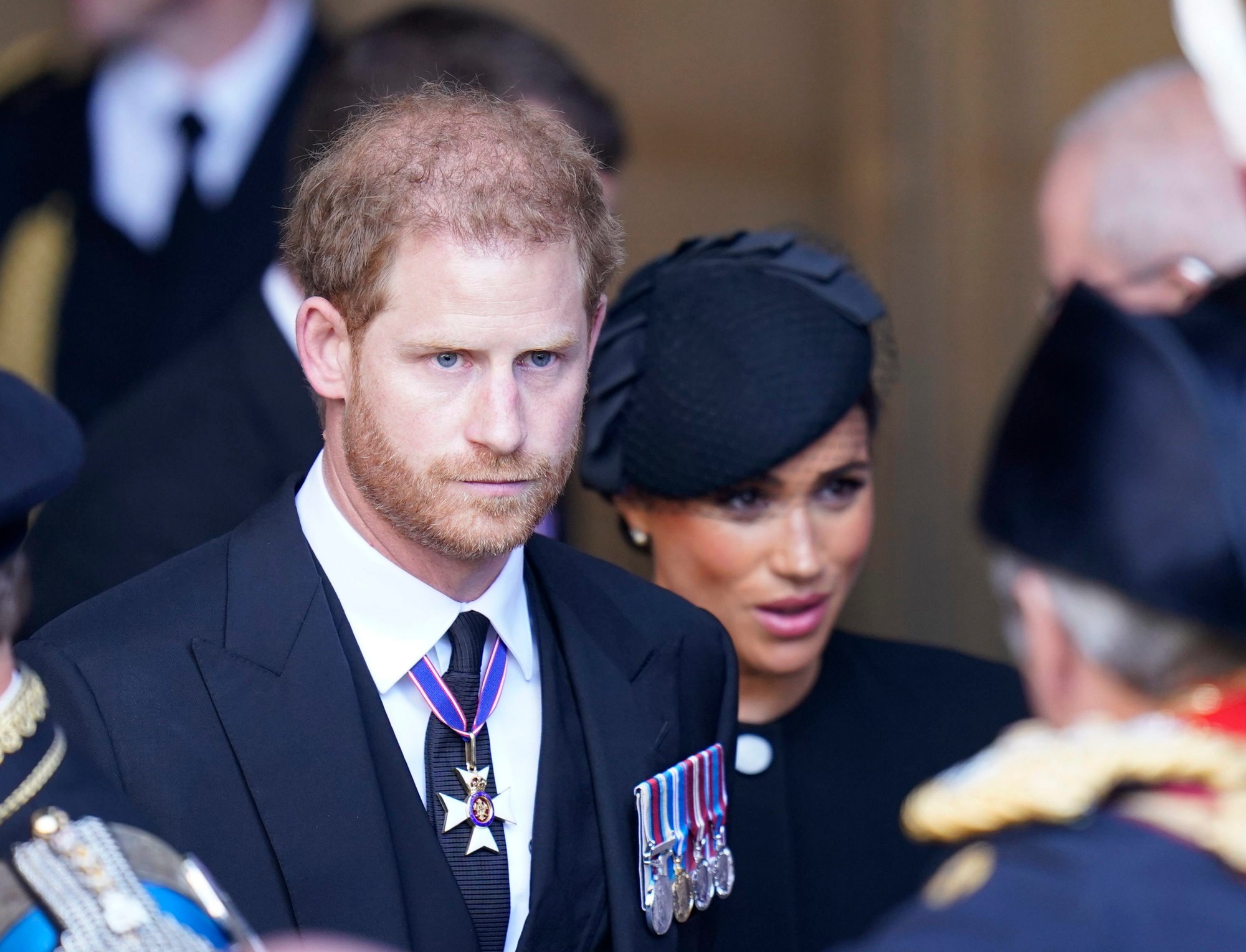 Britský princ Harry s manželkou.