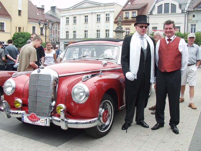 Zlot Mercedesów - konkurs elegancji