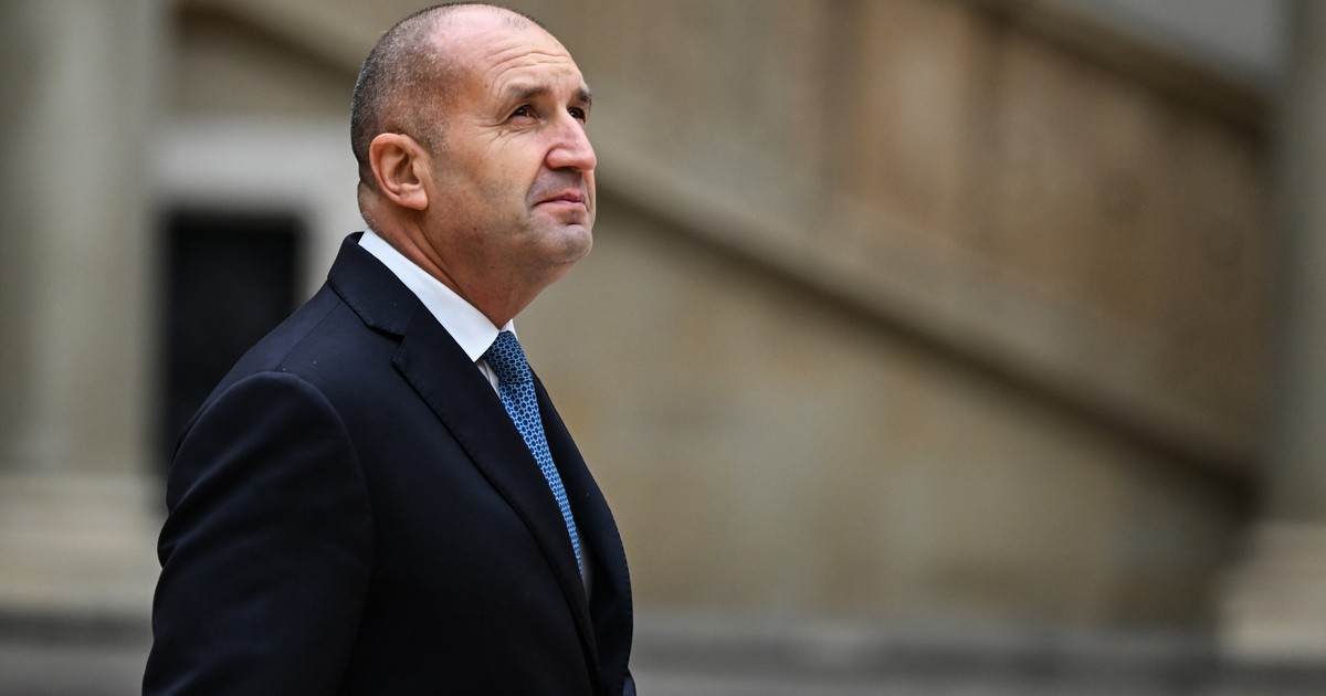 W niedzielę wybory w Bułgarii. Rumen Radew idzie po władzę. "Kluczowe obietnice walki z korupcją"