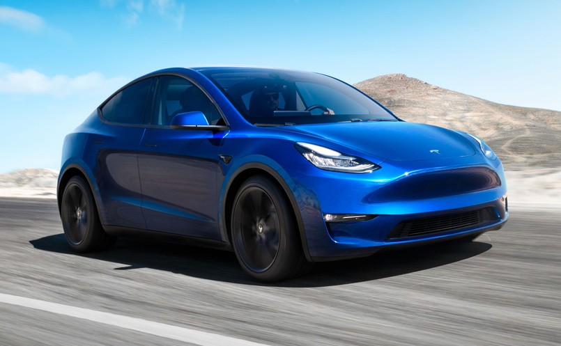 Tesla Model Y ma 4,7 m długości, czyli nadwozie aut klasy Audi Q5 czy Volvo XC60