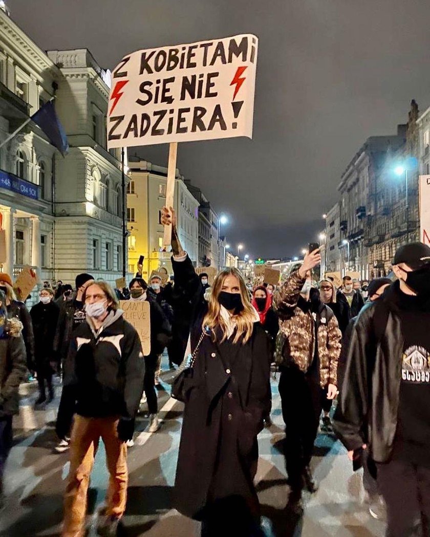 Protesty kobiet na ulicach Warszawy