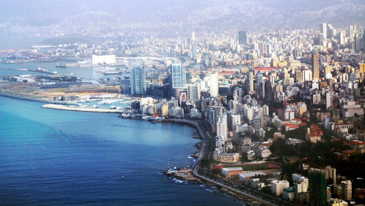 Stolica Libanu żyje zgodnie z kaprysami historii – przeżywa chwile prosperity, by zaraz pogrążyć się w wojennej zawierusze. Jeżeli jednak los okaże się nieco łaskawszy, Bejrut niebawem stanie się jedną z najnowocześniejszych metropolii świata.