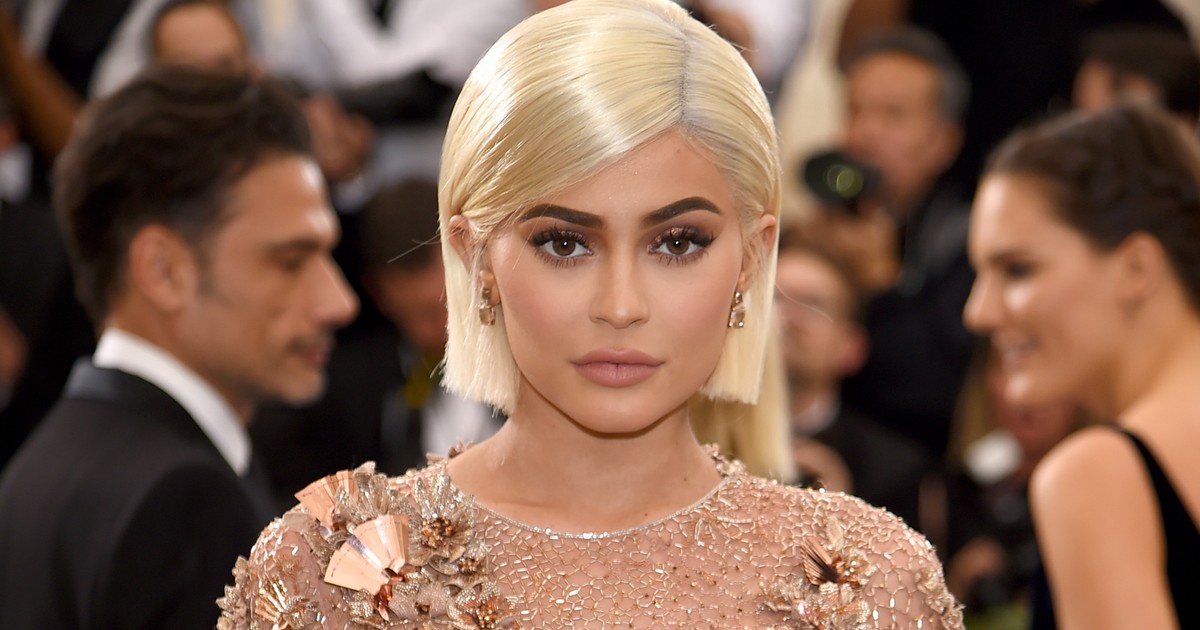 Fani przekazują swoje pieniądze Kylie Jenner. Chcą, by została najmłodszą miliarderką na świecie