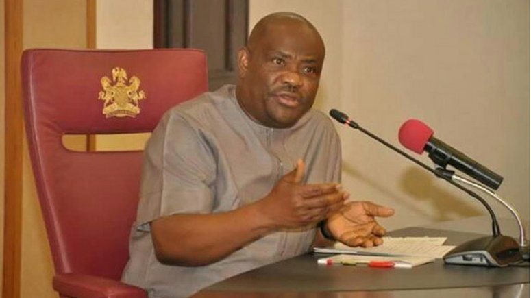 The Federal Government says Rivers governor, Nyesom has no right to regulate flights.(Punch)