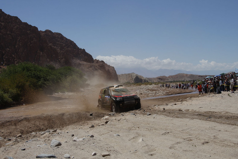 Rajd Dakar 2010: rewelacyjny Hołowczyc, dobra jazda motocyklistów (3.etap, wyniki, fot. Willy Weyens)