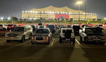 Złote a skromne. Najdroższe auta świata jedno obok drugiego. Taki parking tylko w Katarze