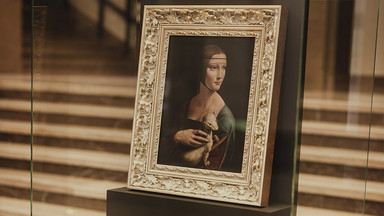 Dama z gronostajem, ale bez naszyjnika? Nietypowy obraz w Muzeum Narodowym w Krakowie