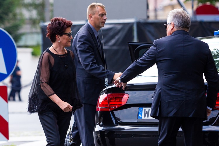 Były prezydent RP Aleksander Kwaśniewski z żoną Jolantą