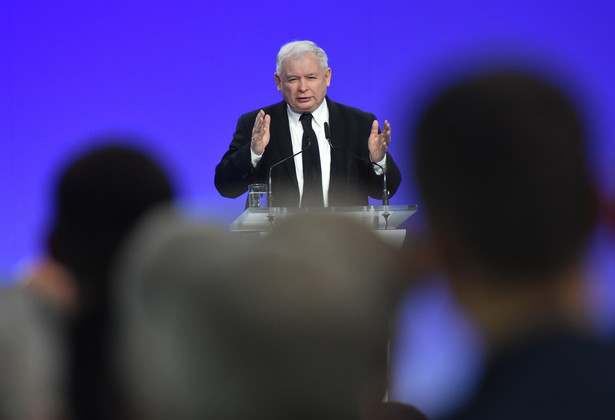 Prezes PiS Jarosław Kaczyński przemawia na konwencji "Kongres Wsi Polskiej"