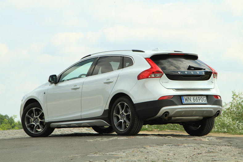 Volvo V40 Cross Country T3 wysoka jakość w każdym detalu