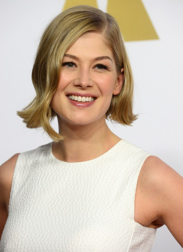 Rosamund Pike