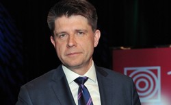 Petru: Wyplenimy wszystkich Misiewiczów. Odwołamy wszystkich Kurskich. Ważne, by nie odpuścić żadnemu Ziobro