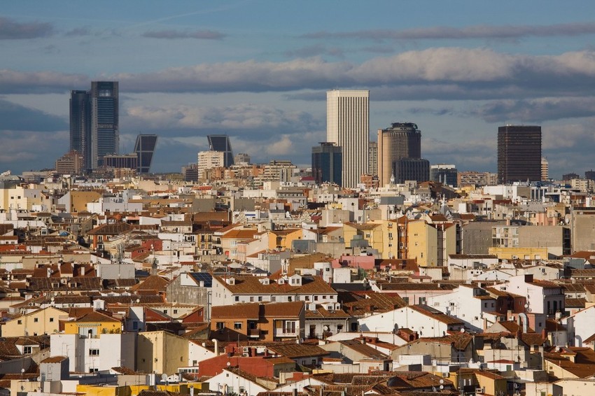 Zbijeni uslovi stanovanja kritični tokom pandemije (foto: Madrid)