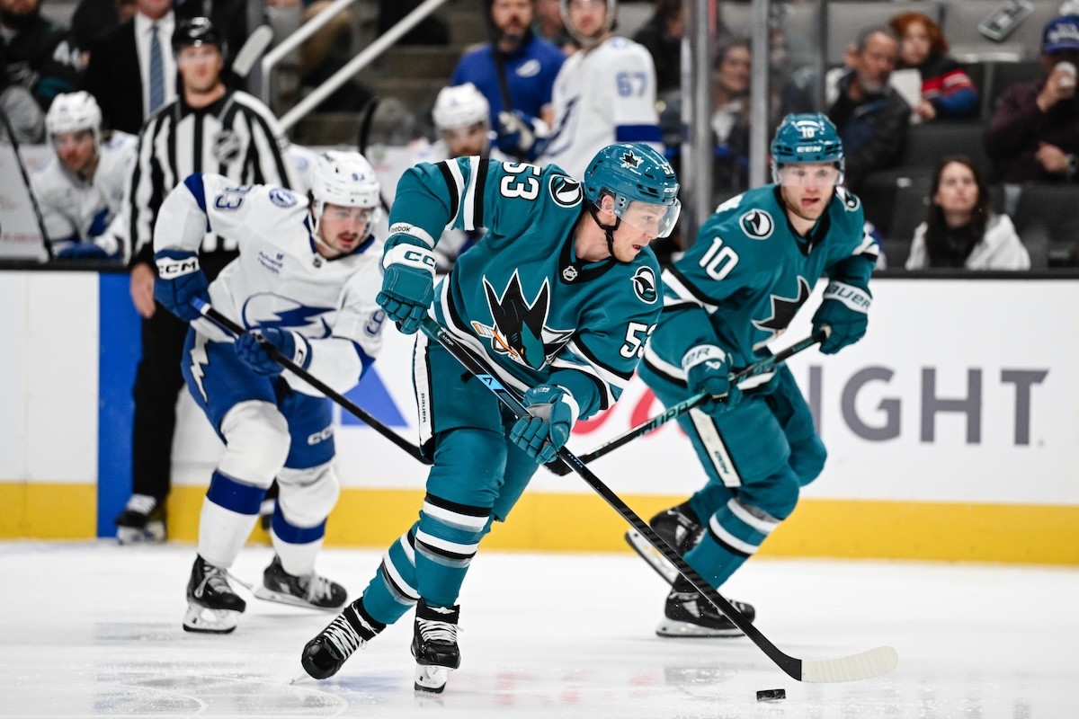 Zápas NHL: San Jose Sharks - Tampa Bay Lightning. 