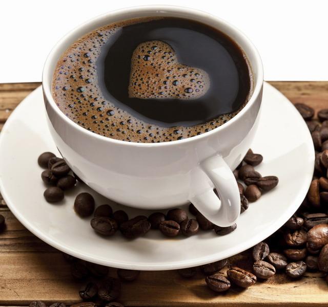 Csak kávét inni fogyni, Ha egész nap kávét iszik, fogyni tud. Lehet-e fogyni a kávéval
