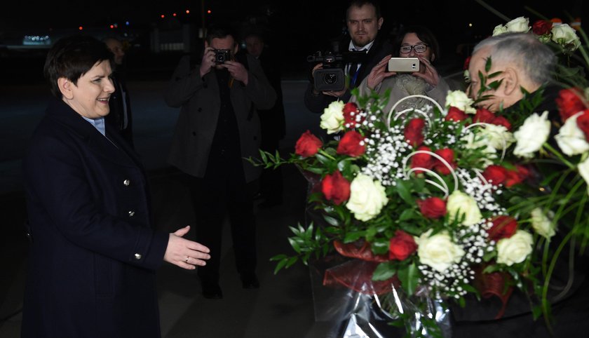 Premier Beata Szydło wróciła ze szczytu w Brukseli