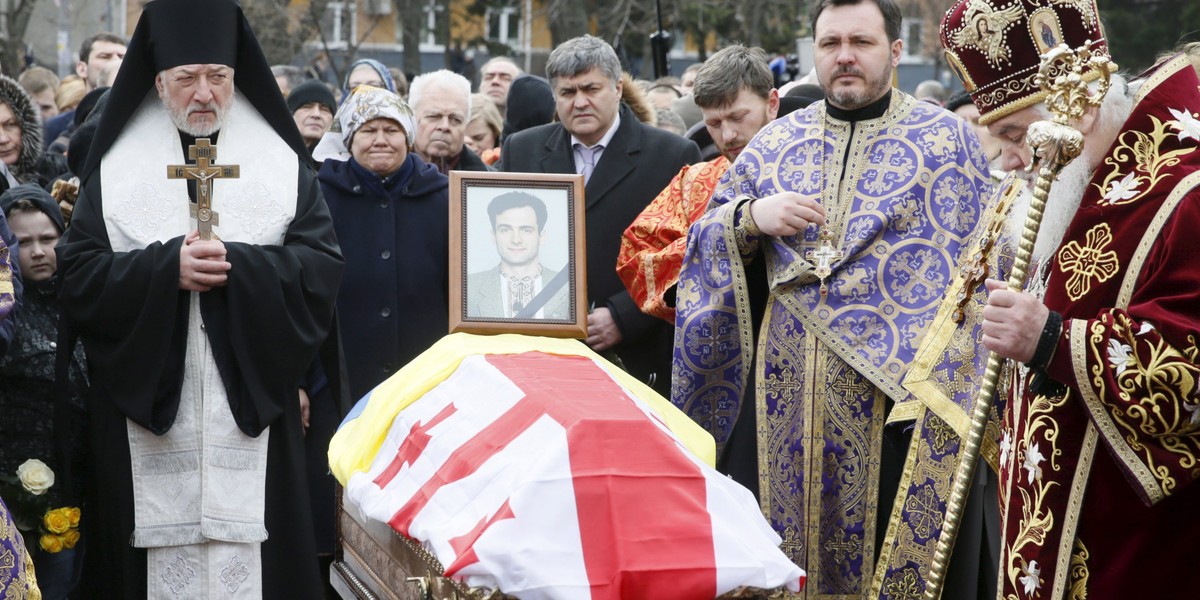 Zwłoki zamordowanego dziennikarza 15 lat czekały na pochówek