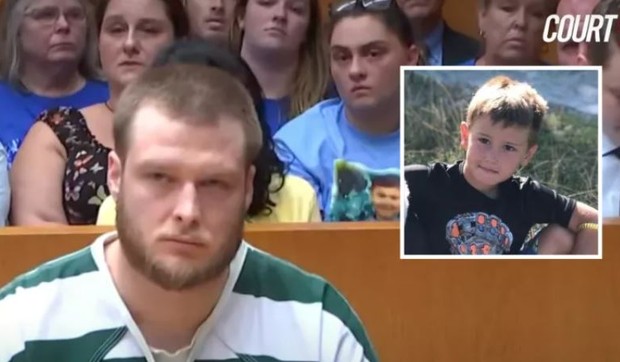 Kristofer Gregor na duđenju i mali Kori