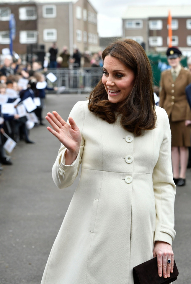 Księżna Kate Middleton na spotkaniu w szkole podstawowej