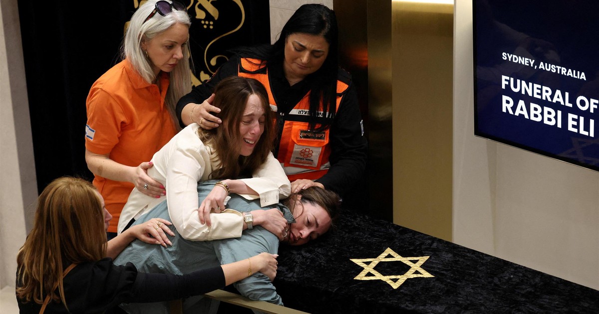 Wstrząsające sceny na pogrzebach ofiar zamachu w Sydney. Cały kraj w żałobie