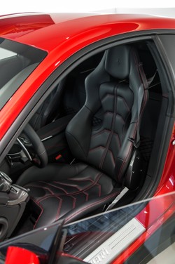 Tylko w dziennik.pl: Oto ekskluzywne auto gwiazdy TVN warte 9 limuzyn BMW