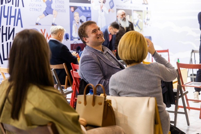 Fondacija "Za srpski narod i državu"