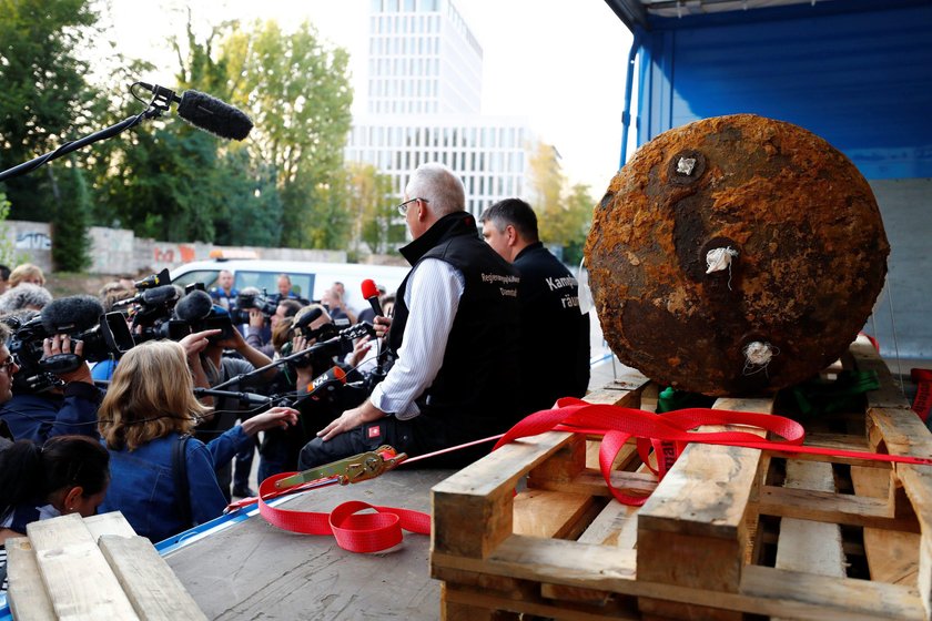 Niemcy. Ważyła parwie 2 tony. Bomba z czasów II wojny światowej rozbrojona