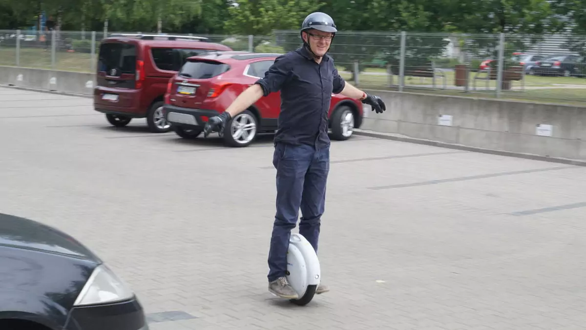 Koło fortuny - test monocykla bWheel U8