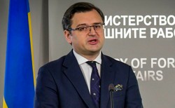 Kułeba ostrzega: Jeśli Białoruś dołączy do wojny...