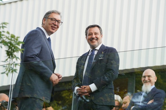 "DOBRO VEČE IZ BEOGRADA! GOST SAM NAŠEG PRIJATELJA - PREDSEDNIKA SRBIJE" Italijanski ministar podelio utiske o sastanku s Vučićem: "Jačamo saradnju između naših zemalja" (FOTO)