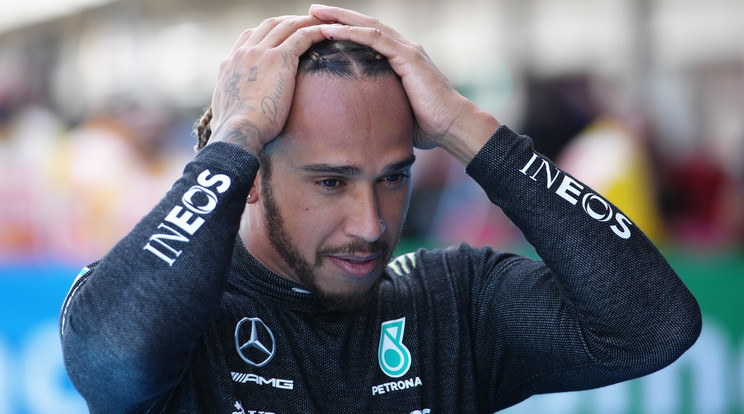 Lewis Hamilton elképesztő hibája miatt nem tudta kihasználni Max Verstappen kiesését / Fotó: GettyImages