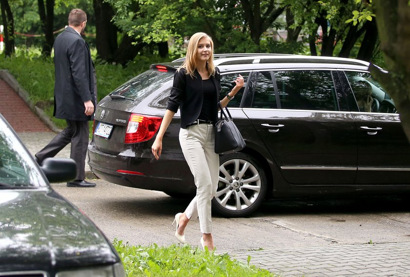 Kinga Duda ma siostrę bliźniaczkę? Pracuje w TVP!