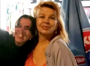 Beba iz "Srećnih ljudi" ostala bez dinara, pa UŠLA U "Farmu": Sama odgajala ĆERKU, ne pojavljuje se u javnosti, a evo i KOLIKO SE DO DANAS PROMENILA! (FOTO)