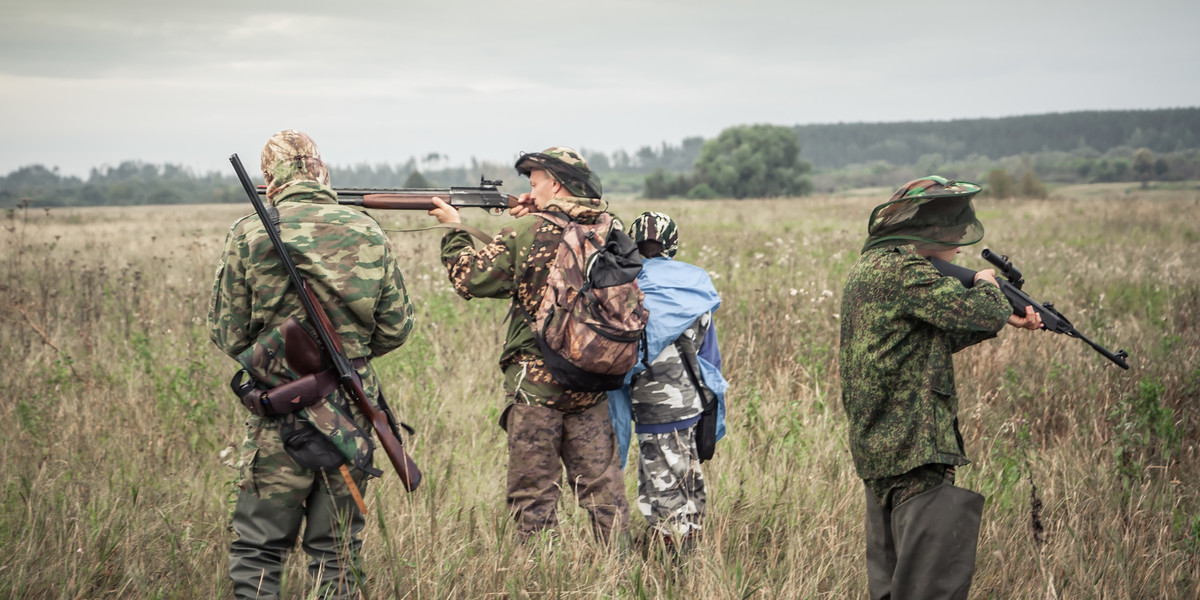 Posłowie zniosą zakaz udziału dzieci w polowaniach? Projekt jest w Sejmie. 