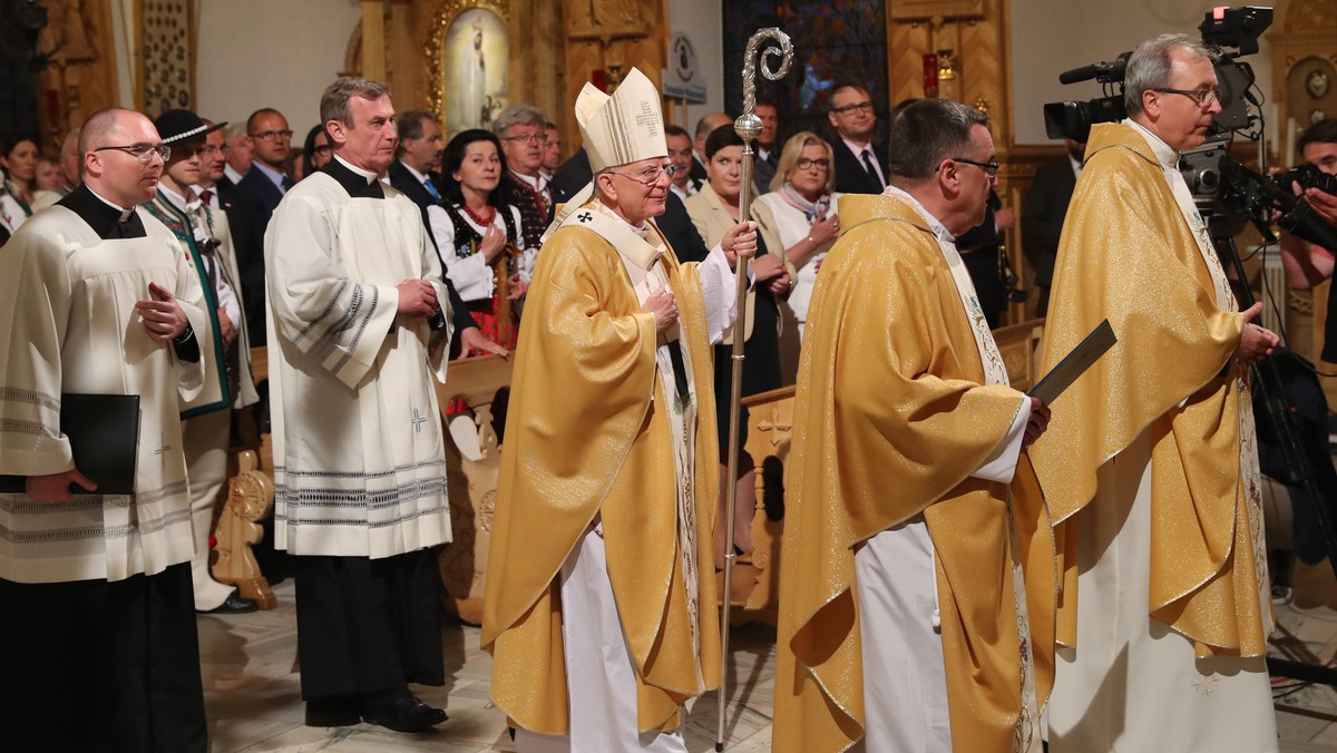 Decyzją Konferencji Episkopatu Polski sanktuarium Matki Bożej Fatimskiej na zakopiańskich Krzeptówkach stało się Sanktuarium Narodowym - ogłosił w Zakopanem metropolita krakowski abp Marek Jędraszewski. Świątynia jest wotum wdzięczności za ocalenie życia św. Jana Pawła II.