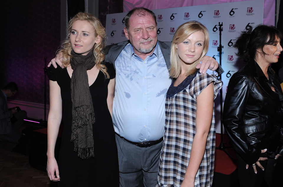 Andrzej Grabowski z córkami