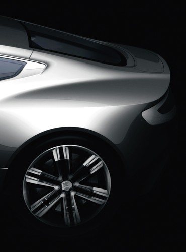 Karoseria jest wykuta z aluminium