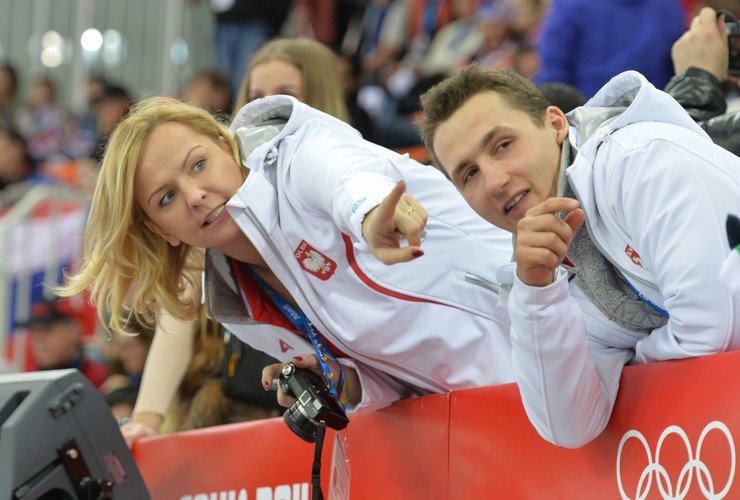 Soczi 2014 - Łyżwiarstwo drużynowe mężczyzn - Finały. Na zdjęciu Otylia Jędrzejczak