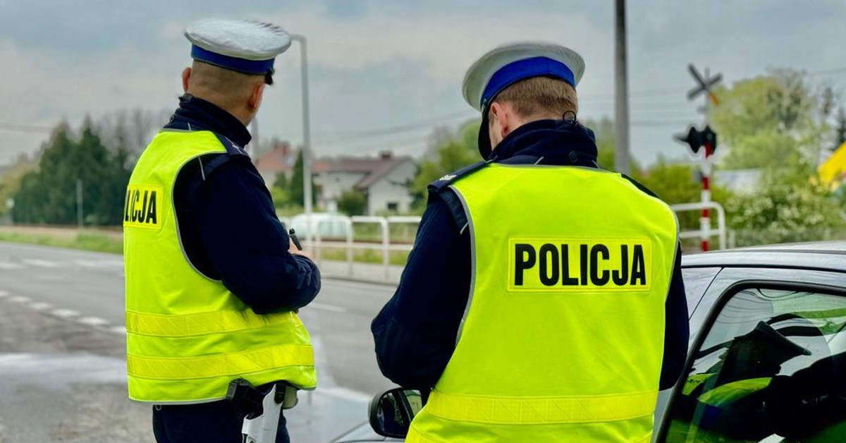 3000 zł mandatu i zero dyskusji. Policja nie odpuści w najbliższych dniach. Mandaty lecą masowo! Na co uważać?