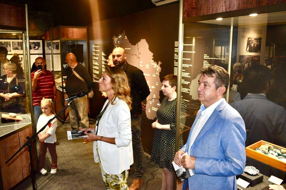 Izložba "Mineralna blaga Jugoslavije"