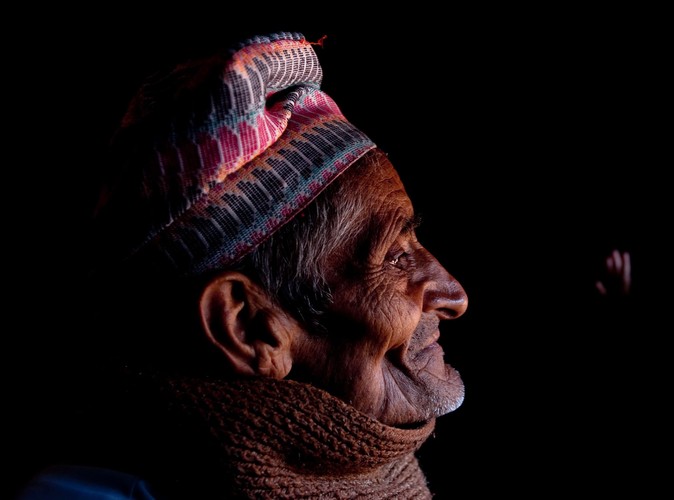 Jeden z uczestników święta Seekali. Mężczyzna jest już w zbyt podeszłym wieku, by wziąć udział w tańcach