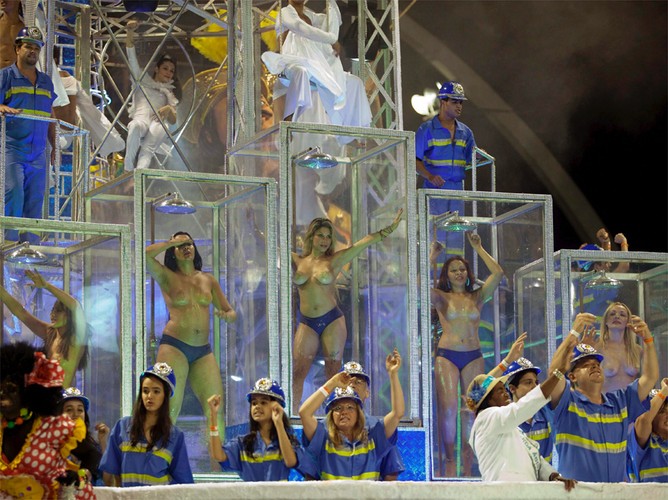 Karnawałowa fiesta w Rio