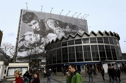 Prezydent Warszawy: Uporządkujemy kwestię reklam w stolicy